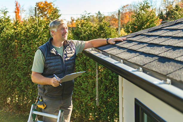 Professional Roofing technician working in Astatula, FL